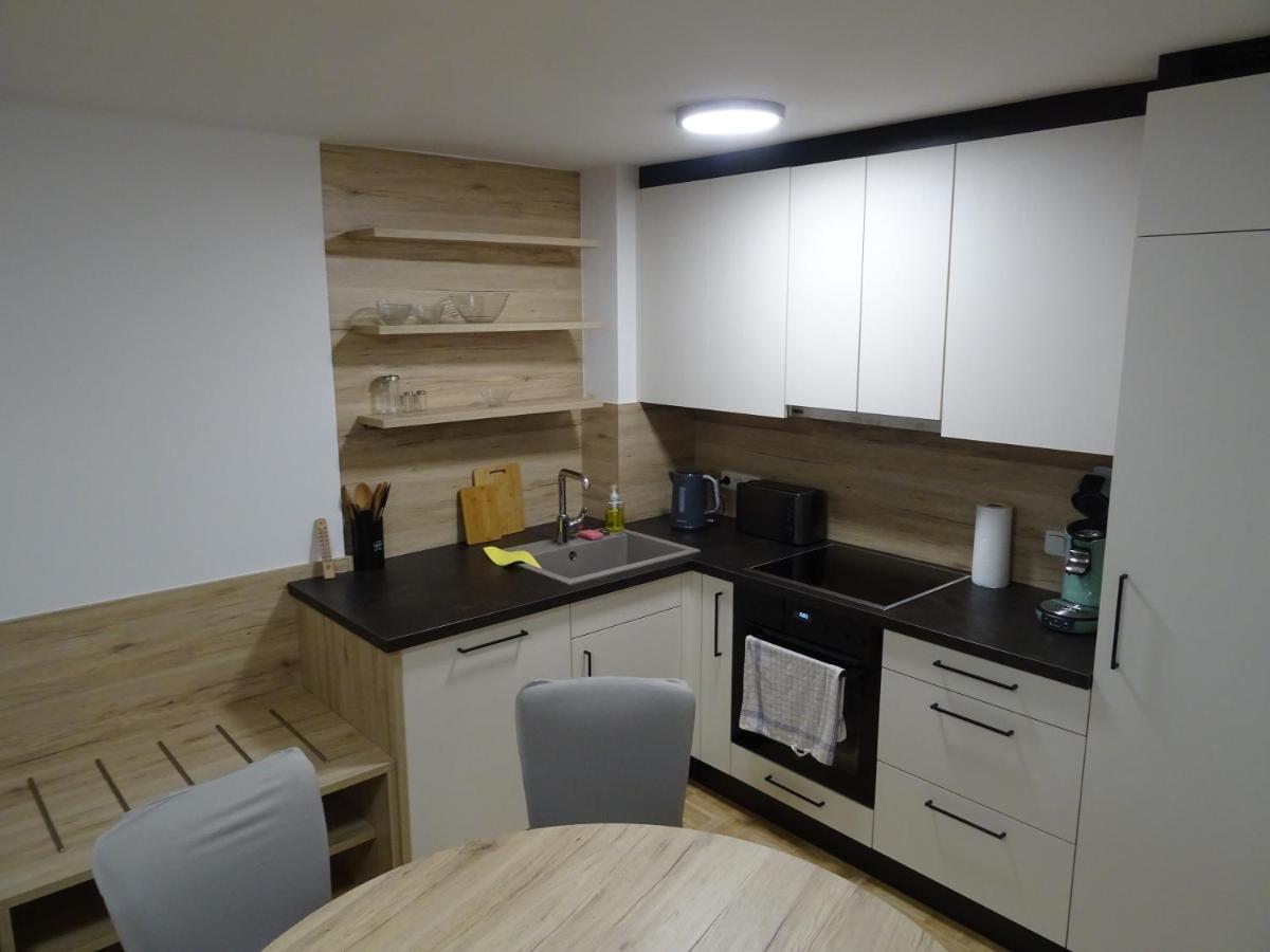 Modern Apartment, Full Kitchen, For 6 Gmunden Exteriör bild