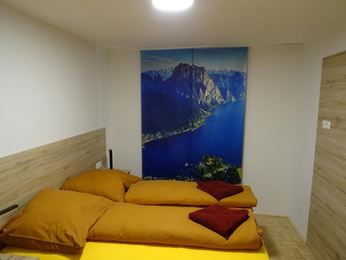 Modern Apartment, Full Kitchen, For 6 Gmunden Exteriör bild