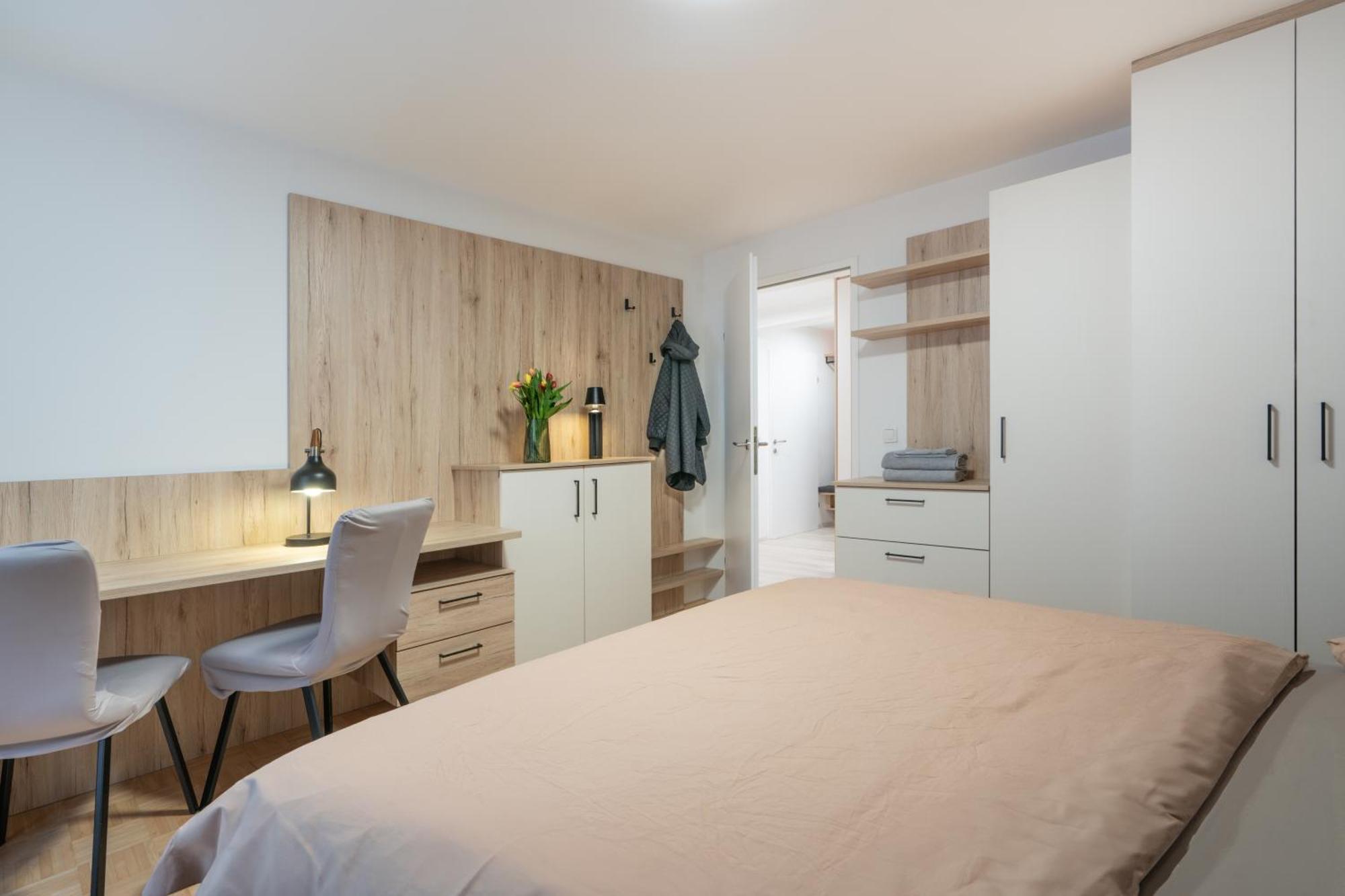 Modern Apartment, Full Kitchen, For 6 Gmunden Exteriör bild